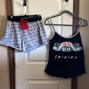 Final price Friends - shorts and tank top pajama set great condition size medium